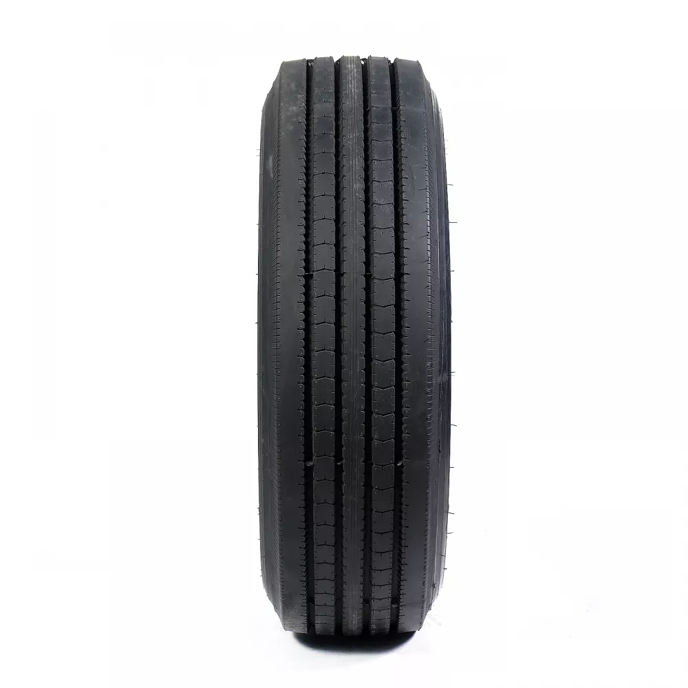 Грузовая шина 245/70 R19,5 Long March LM-216 16PR в Губахе