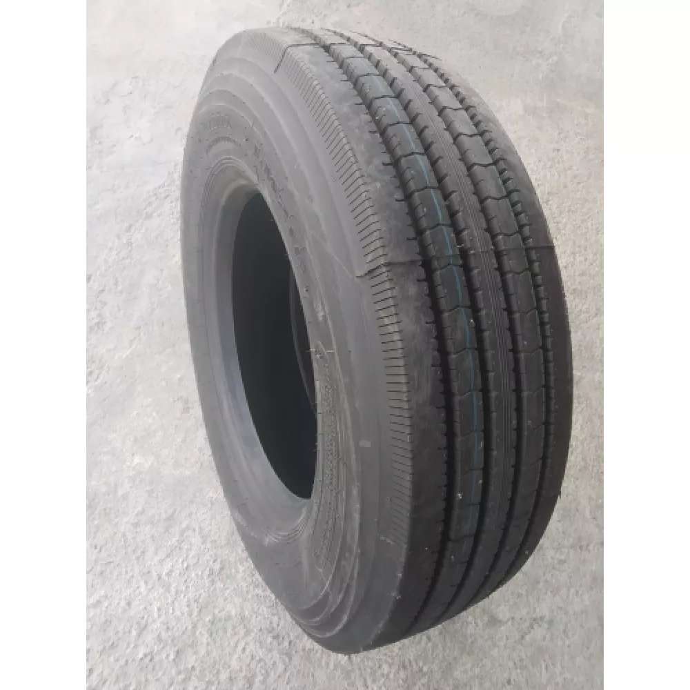 Грузовая шина 235/75 R17,5 Long March LM-216 18PR в Губахе