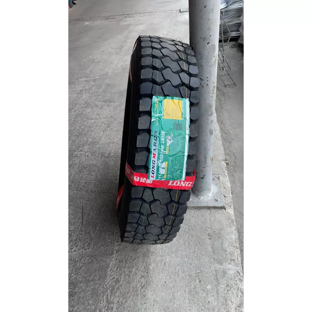 Грузовая шина 11,00 R20 Long March LM-338 18PR в Губахе